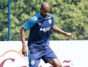 Atacante rescinde com o Bahia e acerta com clube da Série B, diz jornalista