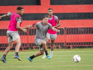 Classificado para a Copa do Nordeste, Vitória se reapresenta visando estreia pelo Campeonato Baiano