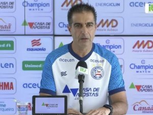 Paiva fala sobre primeiro tempo ruim do Bahia e explica substituição de Diego Rosa na primeira etapa