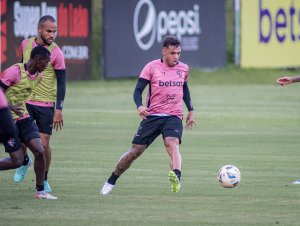 Vitória continua preparação para enfrentar o Atlético de Alagoinhas no Barradão