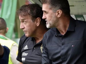 Cuca tem WhatsApp clonado e criminoso tenta aplicar golpe em outros treinadores brasileiros; veja